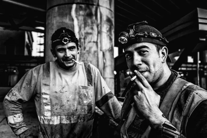 DG3691: Cigarette Break