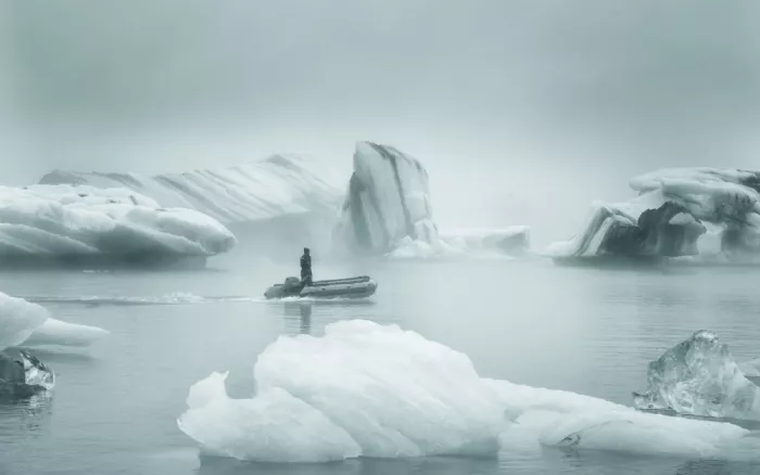 Zhang, Joan: Diamond beach in Iceland