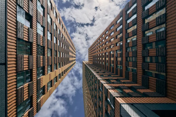 Echteld, Michael: Looking up The Amsterdam Symphony
