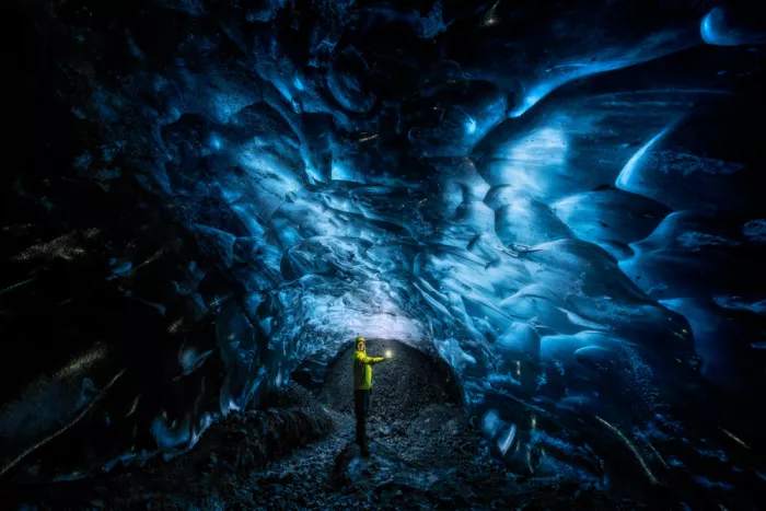 Gayan, Ricardo: In the deep ice