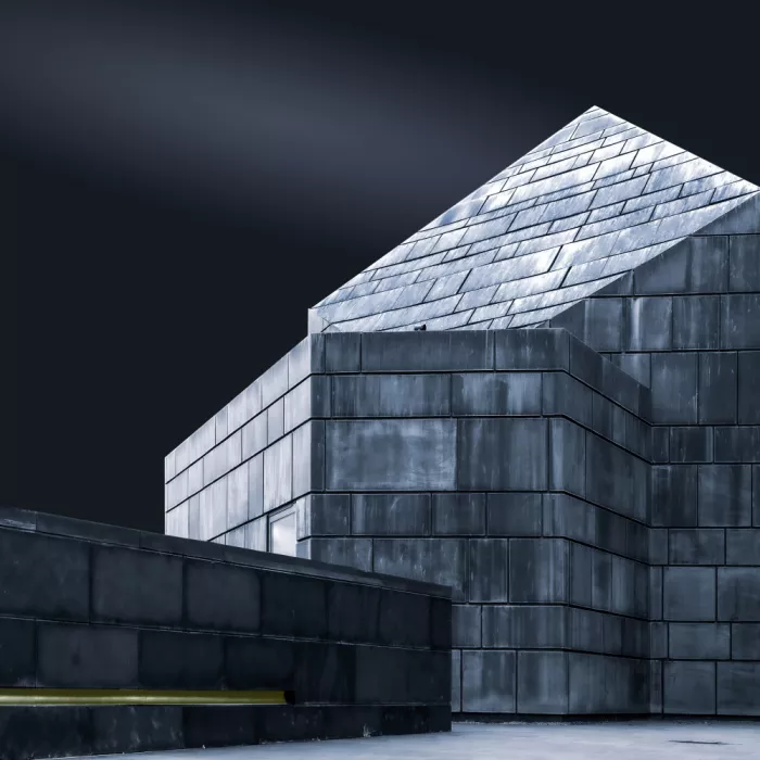 (laGrange), Vangindertael Luc: Edificio rivestito di piombo