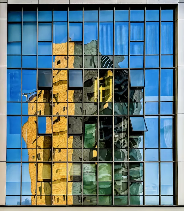 Orbach, Arnon: Reflections in glass - Kiryat Ono