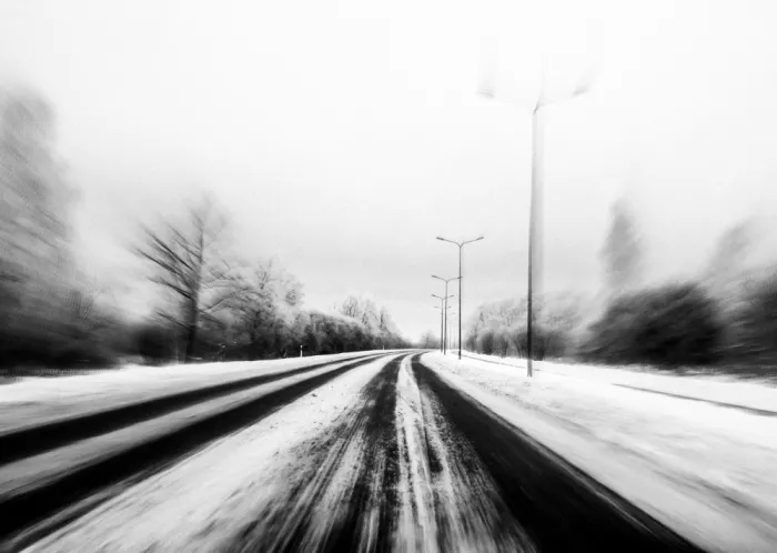 Ozola, Ilze: winter road