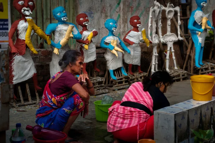 Chakraborty, Sudipta: From Clay to Power — The Creation of Dakini and Jogini