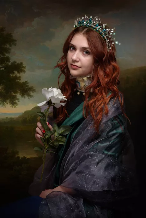 Chis, Adrian Paul: PORTRAIT OF A YOUNG LADY