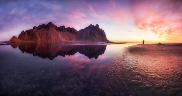 Osuna, Fran: Sunrise in Stokksnes