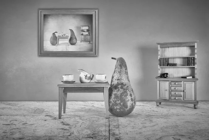 Alviani, Montserrat: The absence
