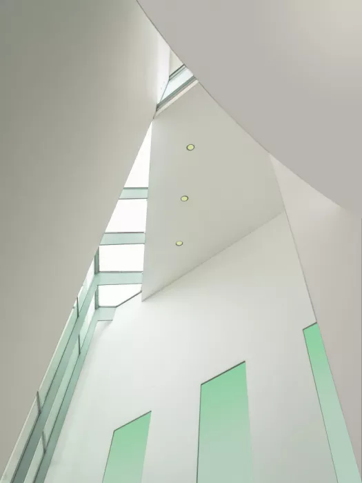 (laGrange), Vangindertael Luc: For a change, look up