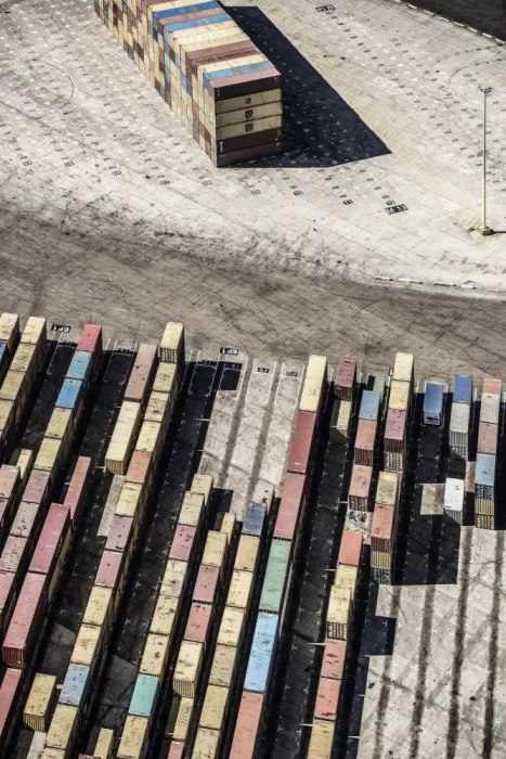 Clint, by Shot: Globales Tetris