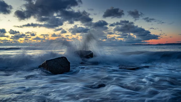 Eisenmann, Ulrike: Stormy day at the Baltic coast in Rügen