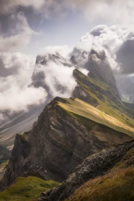 Razr, Dmitry: Seceda crown