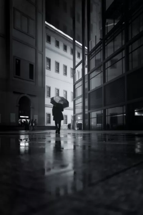 la, De Javier: Der Regen, meine lieben Freunde