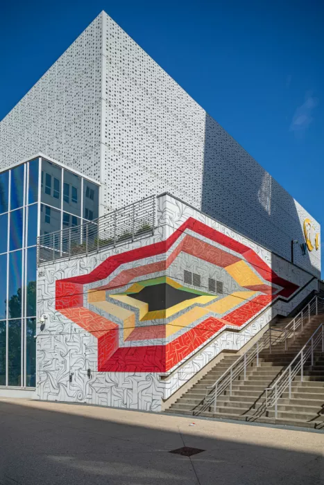 Zimmermann, Urs: painting around the corner