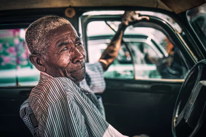 Tagliarino, Marco: Chauffeur de taxi à Antananarivo
