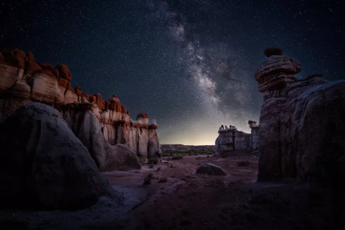 天馬, Feng Chao: Témoin nocturne
