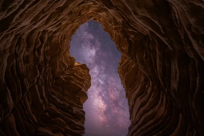 Simoon: Sky-Reaching Cave