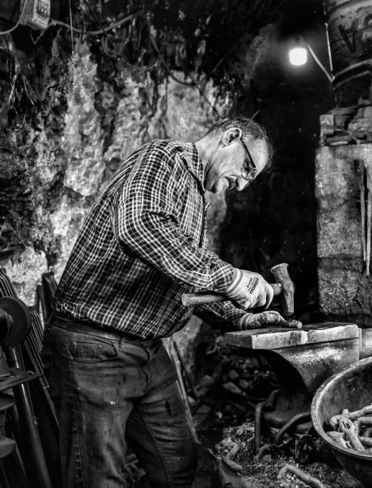 Alsofey, Bashar: Traditionelle Schmiedekunst _ Handwerk