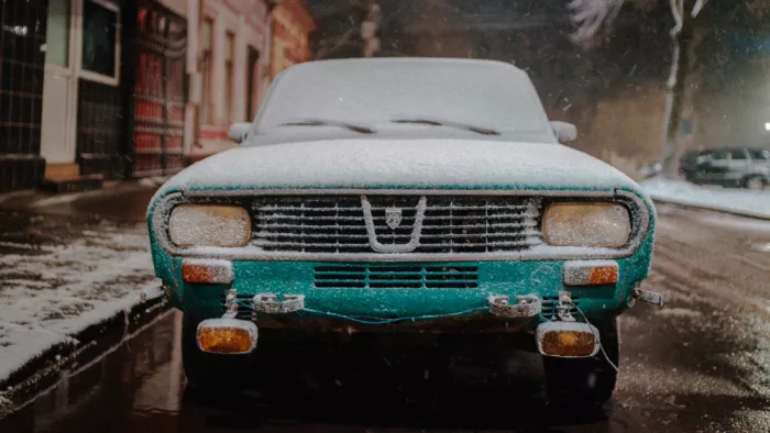Mosescu, Sorin: Vieille voiture
