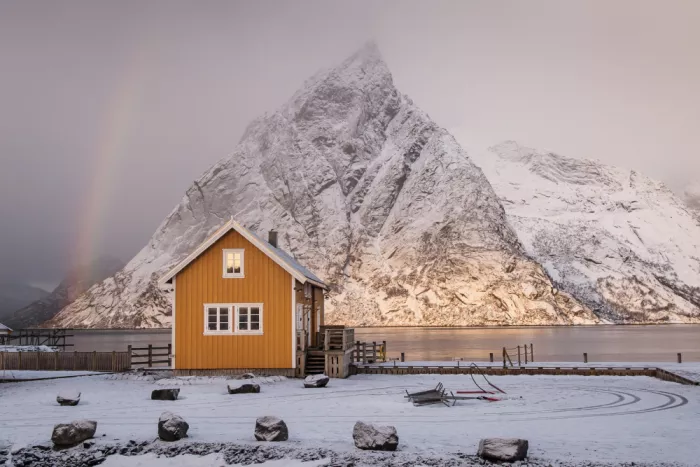 Mirica, Dan: Úžasné světlo v Reine, Lofoten
