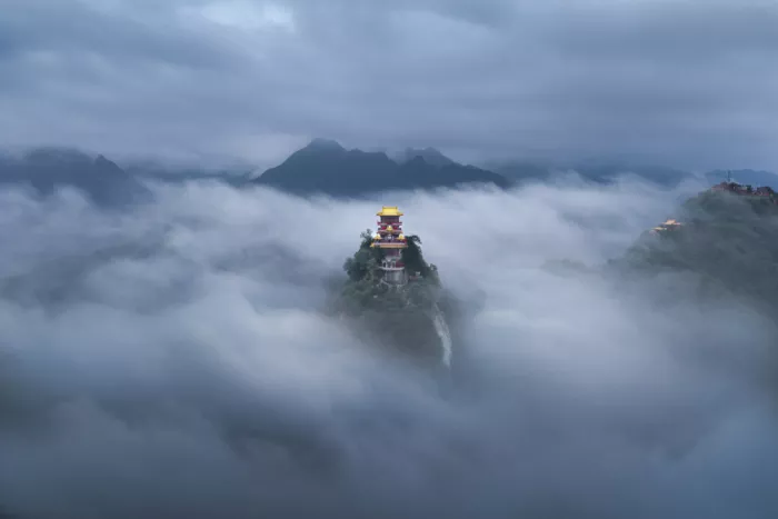 Simoon: Cloud-Top Heavenly Palace