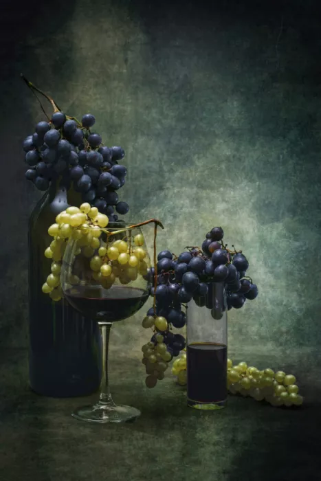 Barkow, Brig: Bicchieri di vino rosso e grappoli d