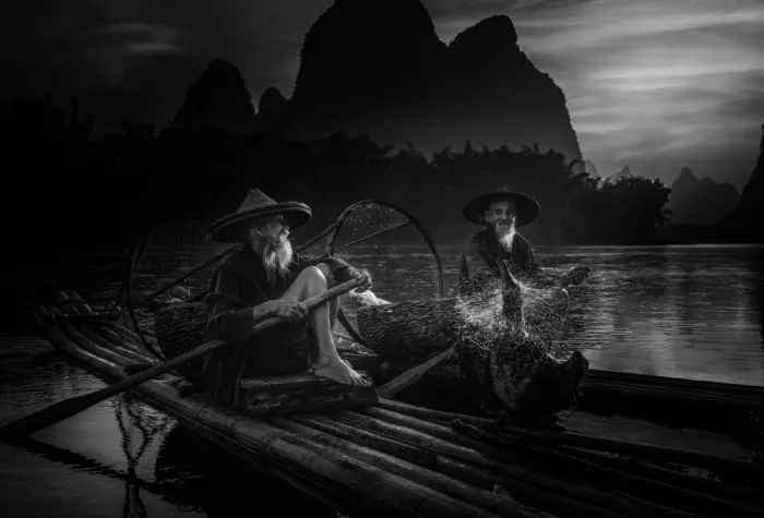 Zhang, Anna: Fishermen at Sunset