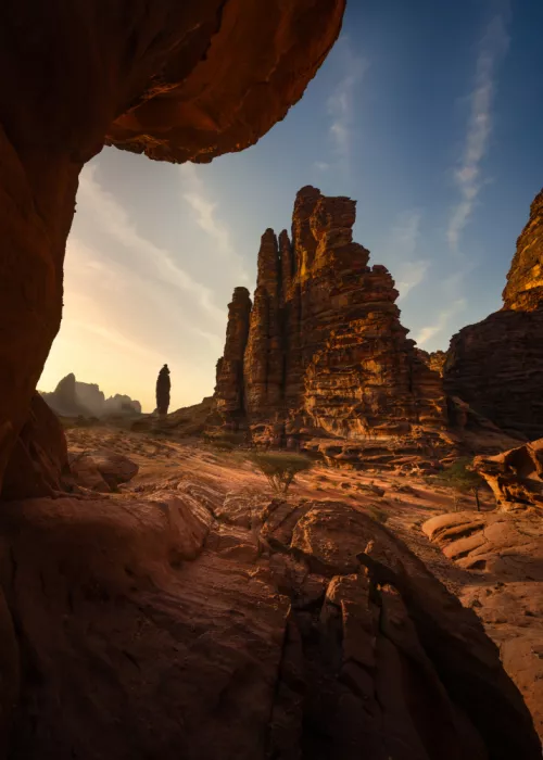 Ying, Li: Stone of Saudi Arabia