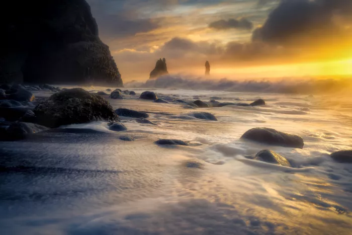 Morávek, Martin: Black Sand Beach