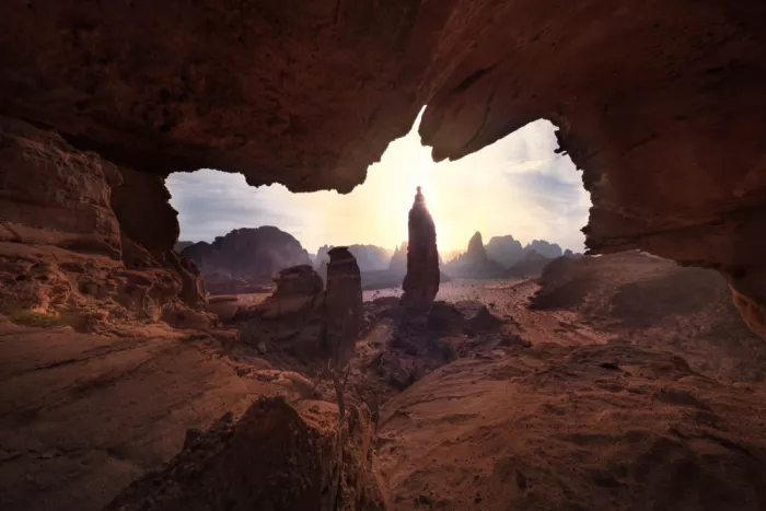 Ying, Li: The Desert Portal