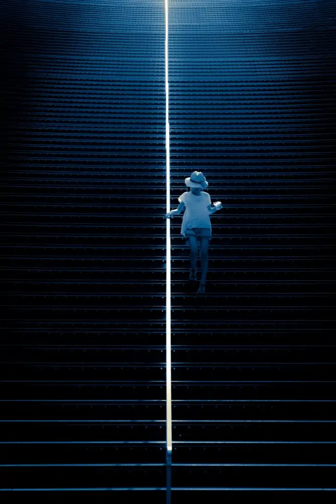 Yarimizu, Yasuhiko: ángel bajó