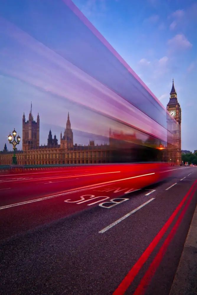Doyle, Renee: Corsia degli autobus del Big Ben di Londra