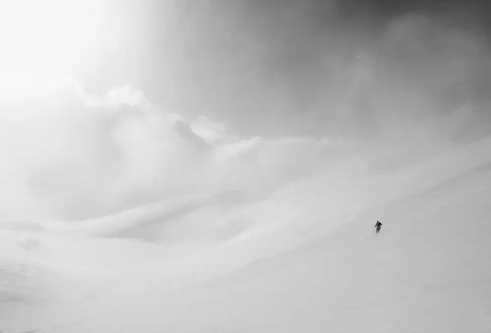 Svoboda, Peter: into the white darkness