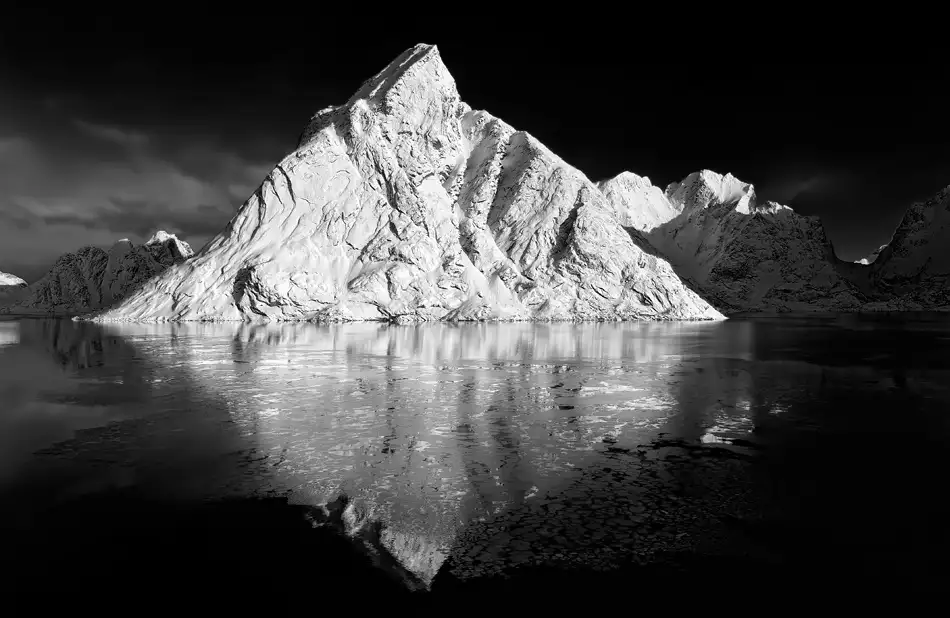 Luca, Liloni: The white mountain