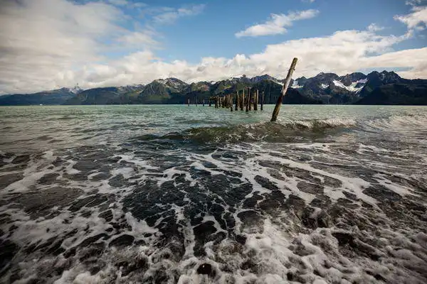 Zuzana a Josef Havlin: Undertow (Alaska)
