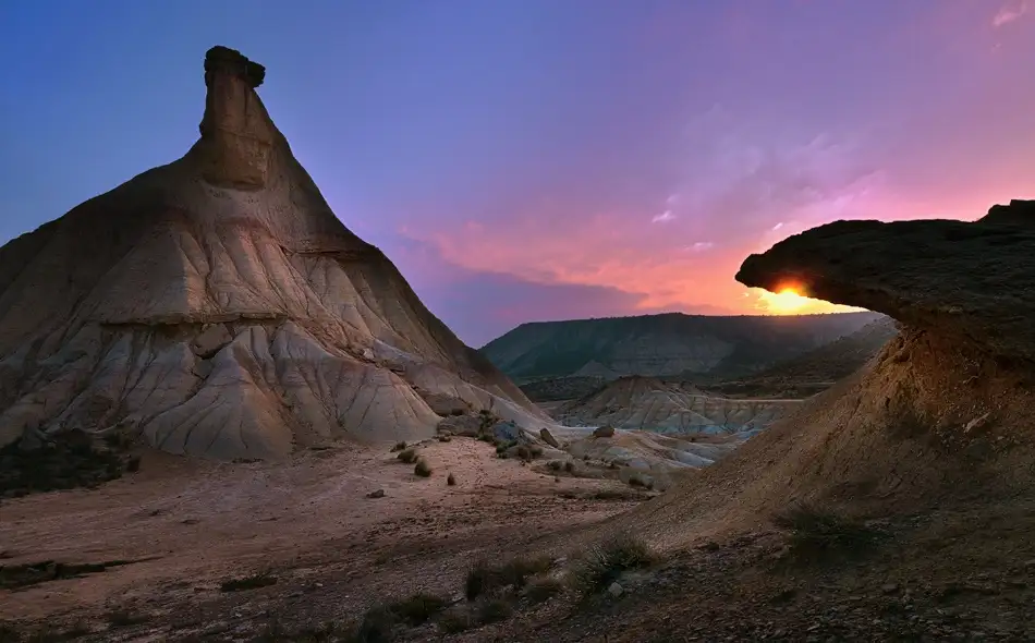 Gasperlin, Izidor: L'alba del deserto