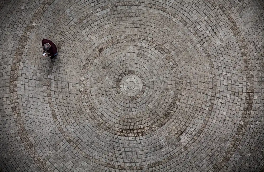 Eliash, Tomer: Circles
