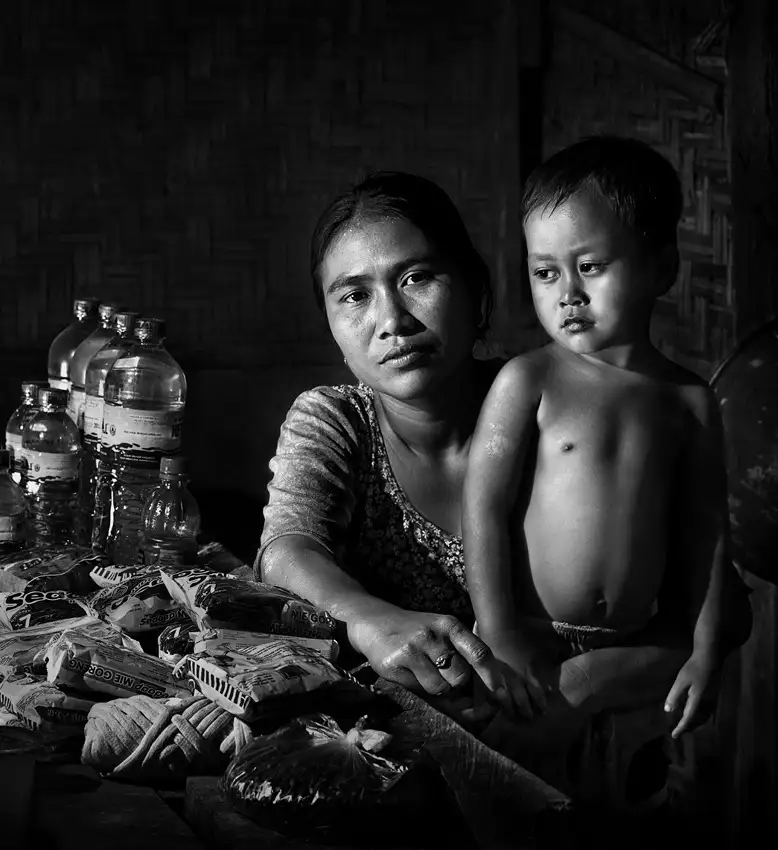 Kisworo, Sebastian: Little shop that keeps us survived (2)