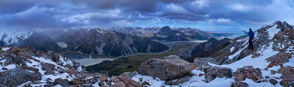 Zhang, Yan: Jenseits der Ebenen