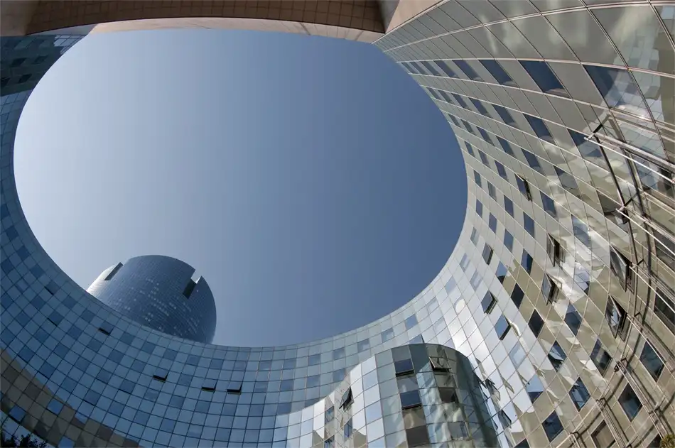 Houte, Van Jef: circulo de luz