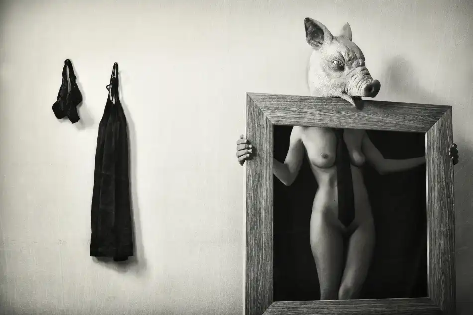 Miserini, Stefano: family portrait (into the mirror)