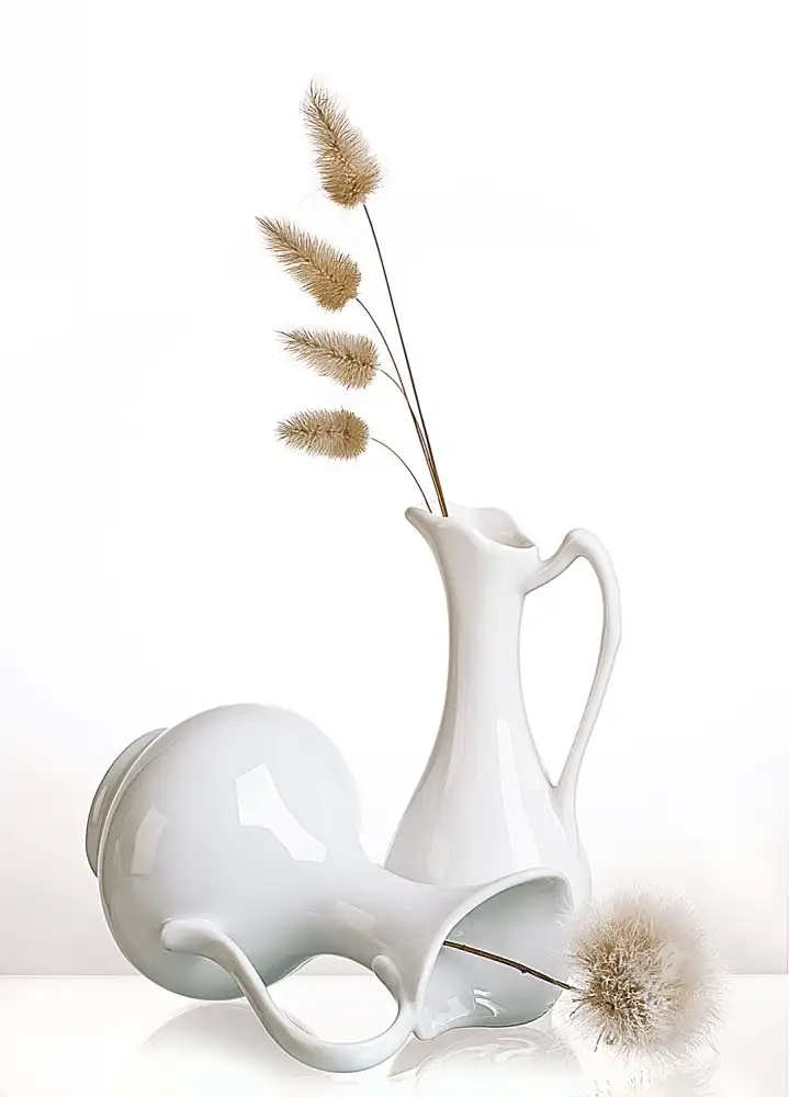 Ianeva, Aida: White