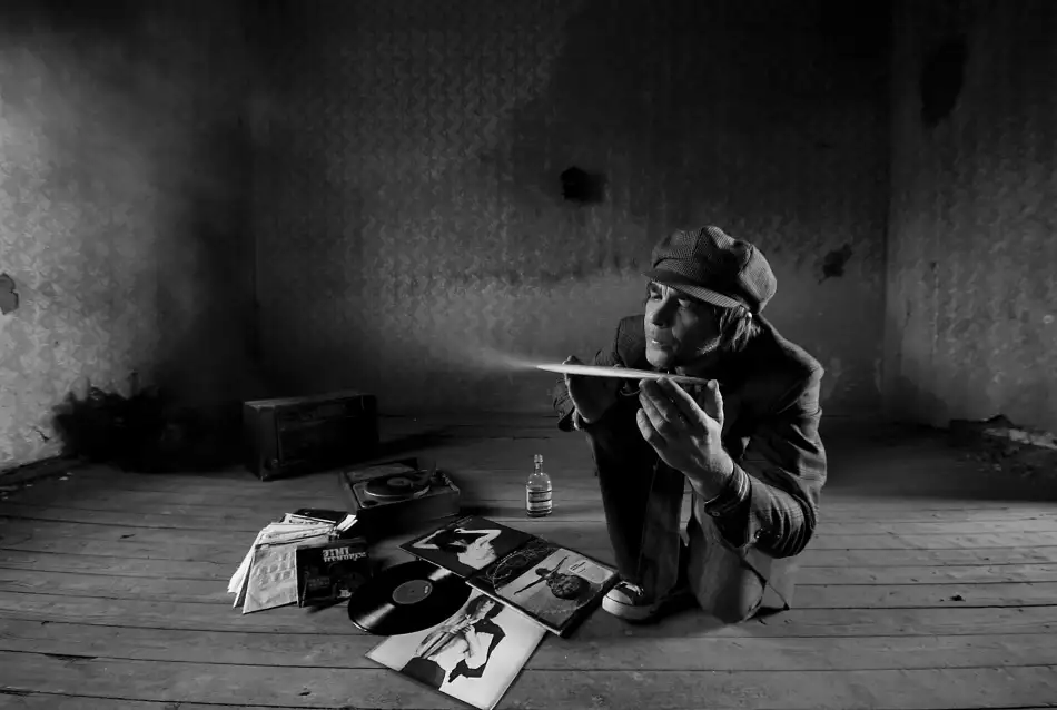 -, grobenski mario: dust to dust