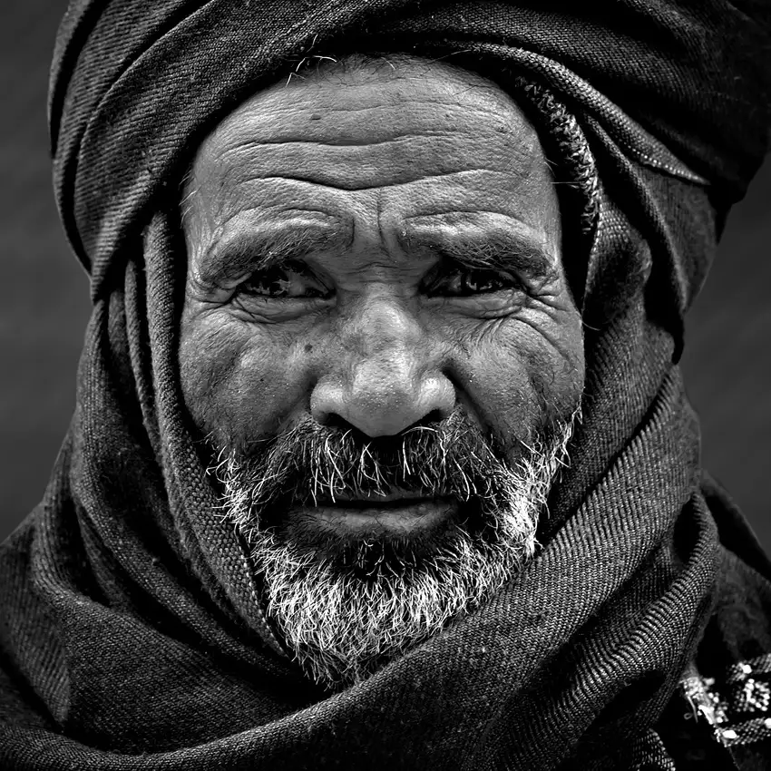 Momeni, Mohammadreza: The Man