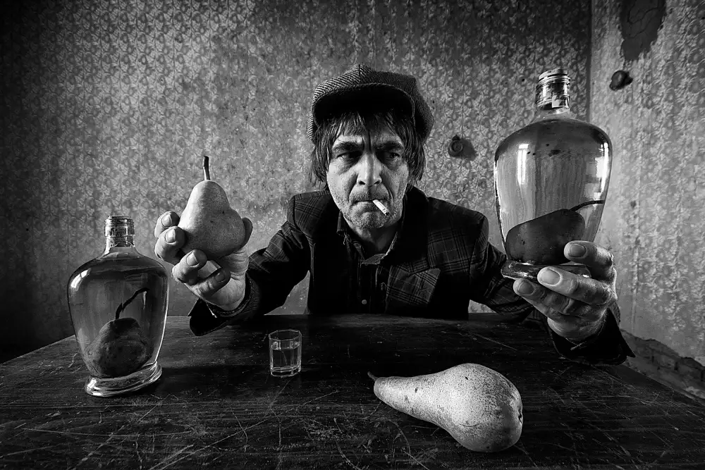 -, grobenski mario: Eat or drink?