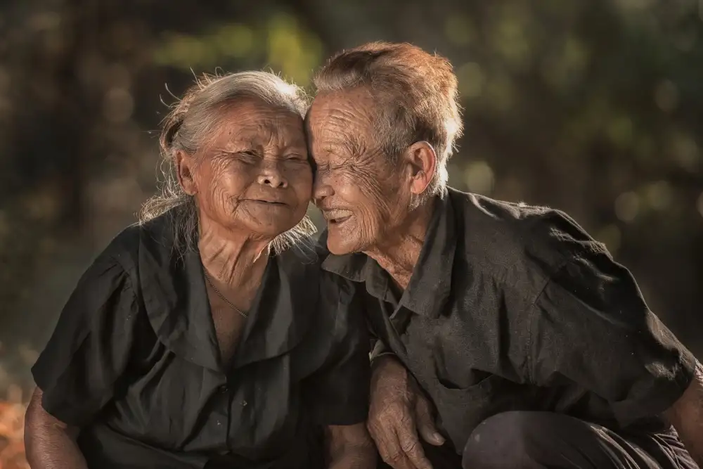 Intarob, Sarawut: Long LOVE
