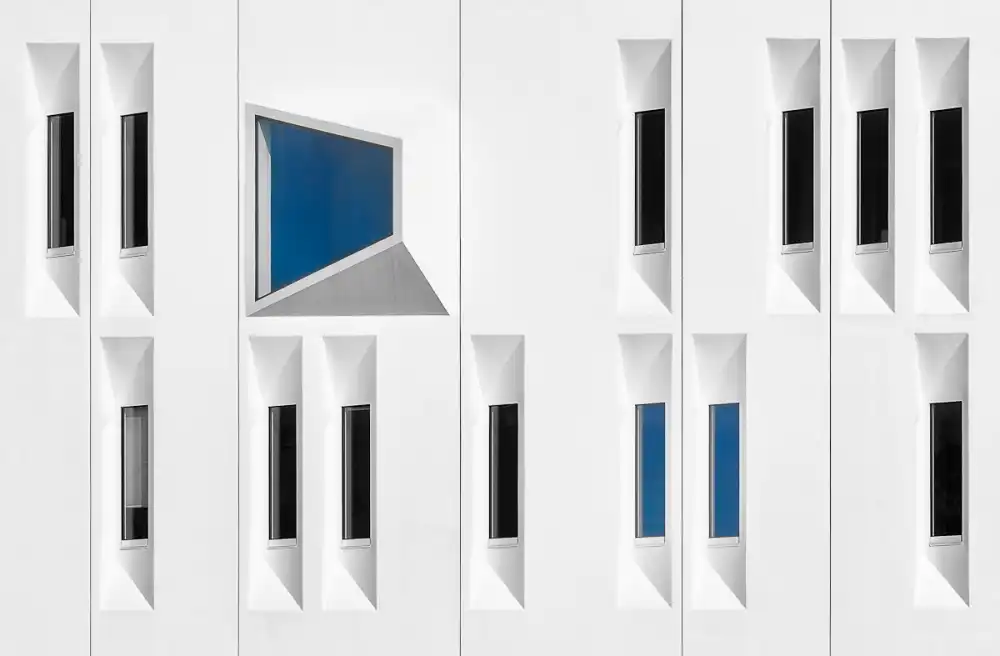 Hageman, Michiel: Composition in white, black and blue