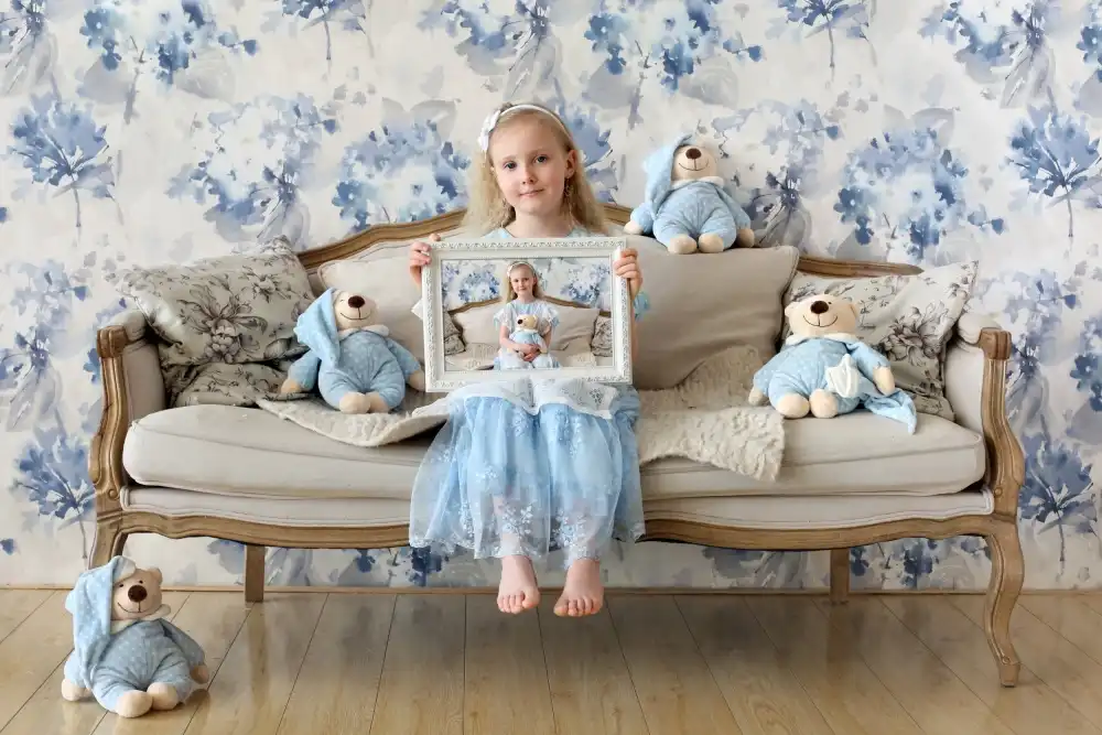 Glinka, Victoria: Teddy bear fan