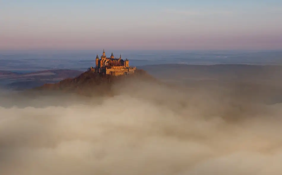 Schumacher, Nicolas: Fairytale castle Hohenzollern