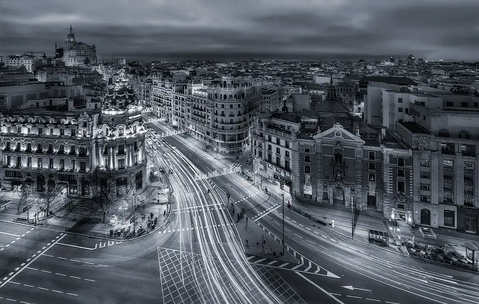 la, De Javier: Světla města Madrid