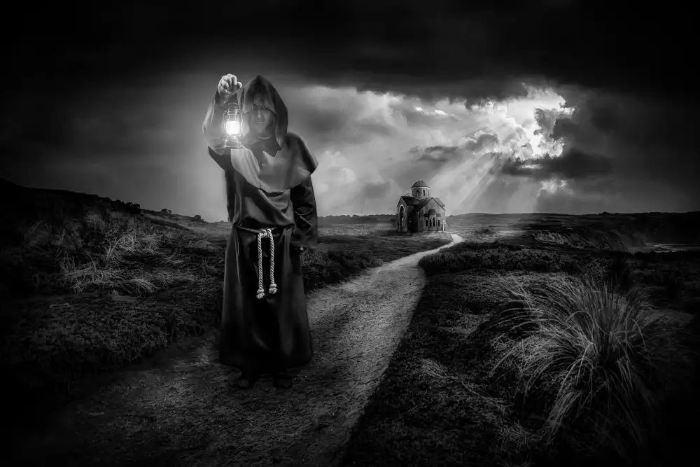 Elgar, Peter: Who goes there?
